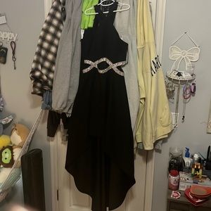 Open stomach prom dress